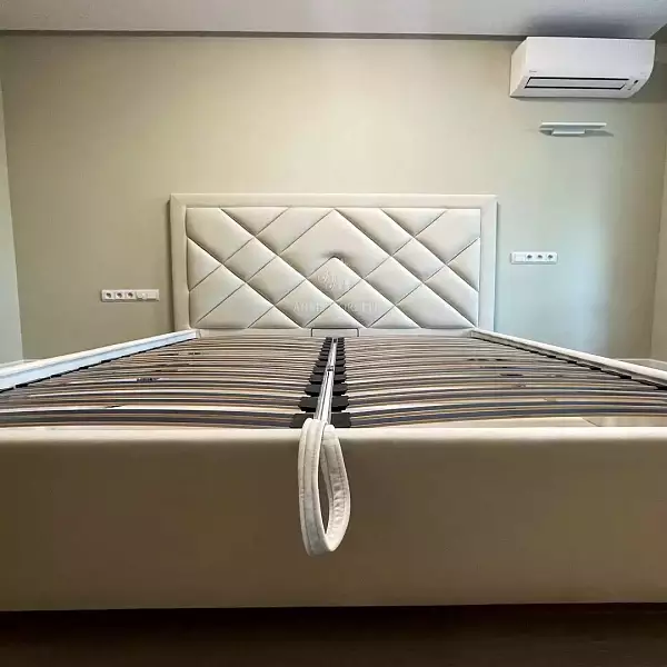 Кровать Массимо напрямую со склада